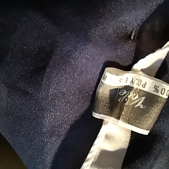 SCARVES - Picture 11 of 11